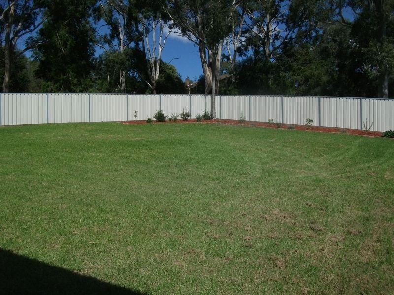 1 Henry Place, Young NSW 2594