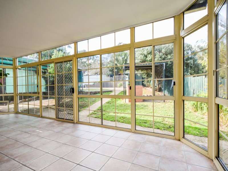 12 Milong Street, Young NSW 2594