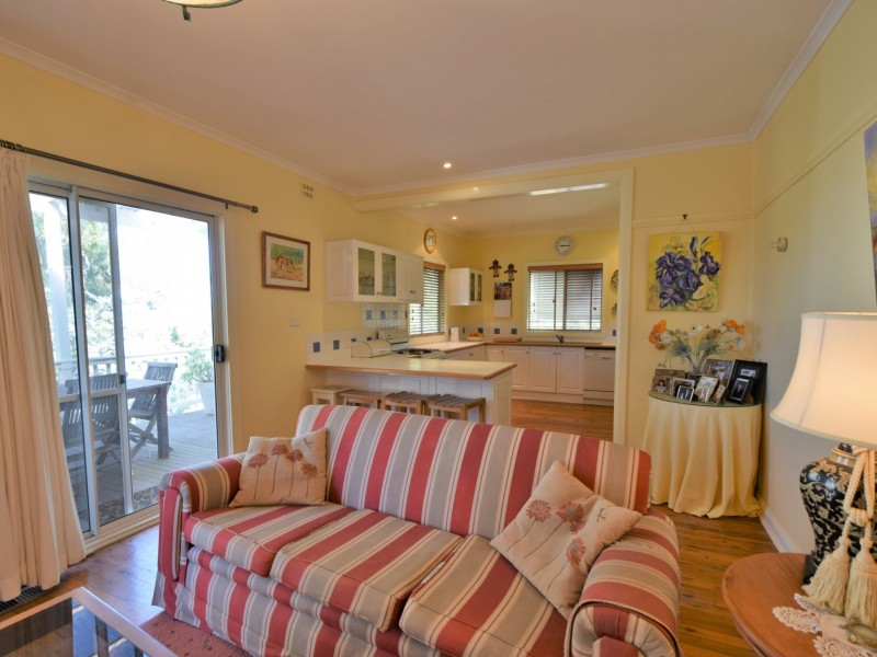 22 Nasmyth Street, Young NSW 2594