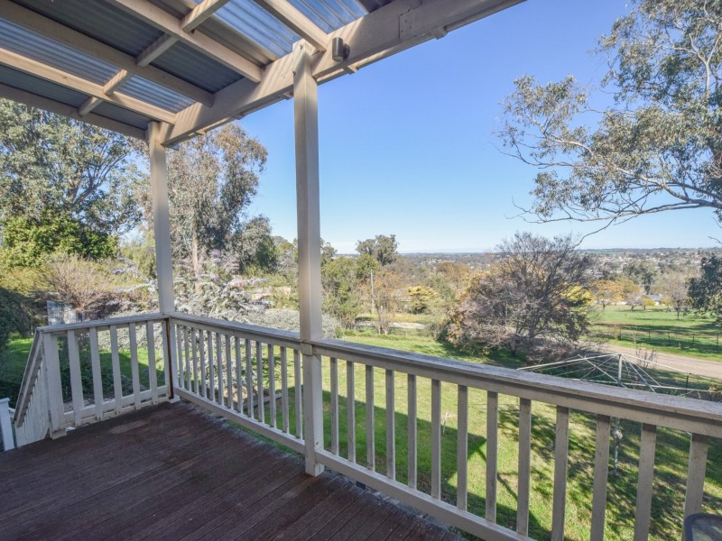 22 Nasmyth Street, Young NSW 2594