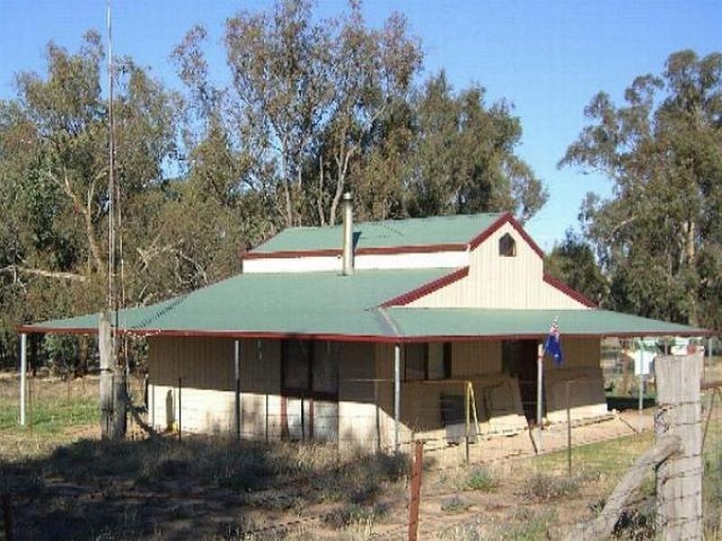 51 Sads Lane, Young NSW 2594