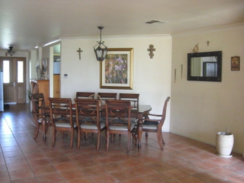 00 Thompsons Road, Young NSW 2594