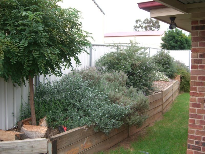 03 Gold Court, Young NSW 2594