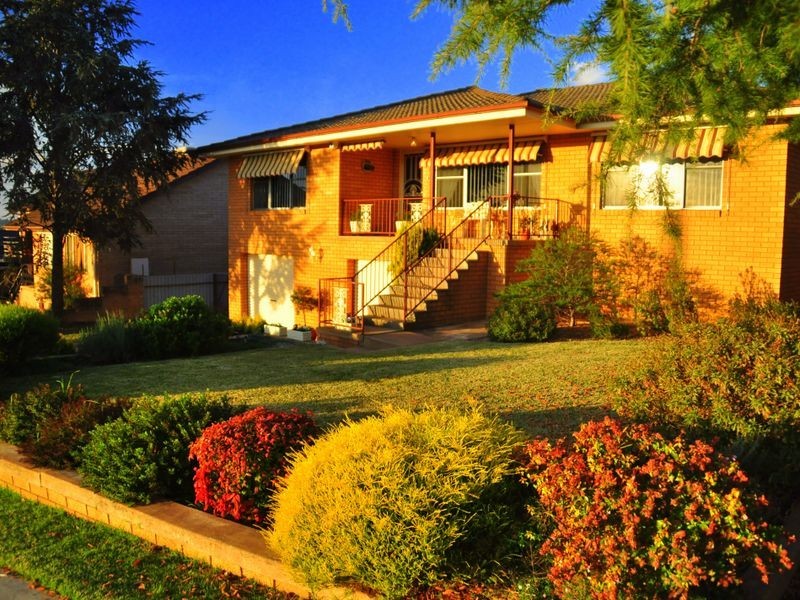 22 Back Creek Road, Young NSW 2594