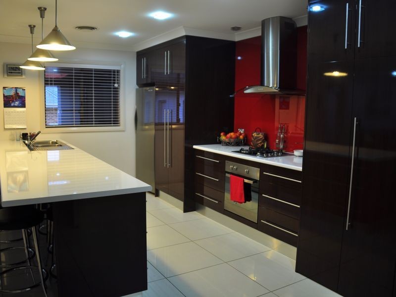 1 Settlers Place, Young NSW 2594
