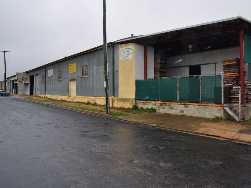 154 Nasmyth Street, Young NSW 2594
