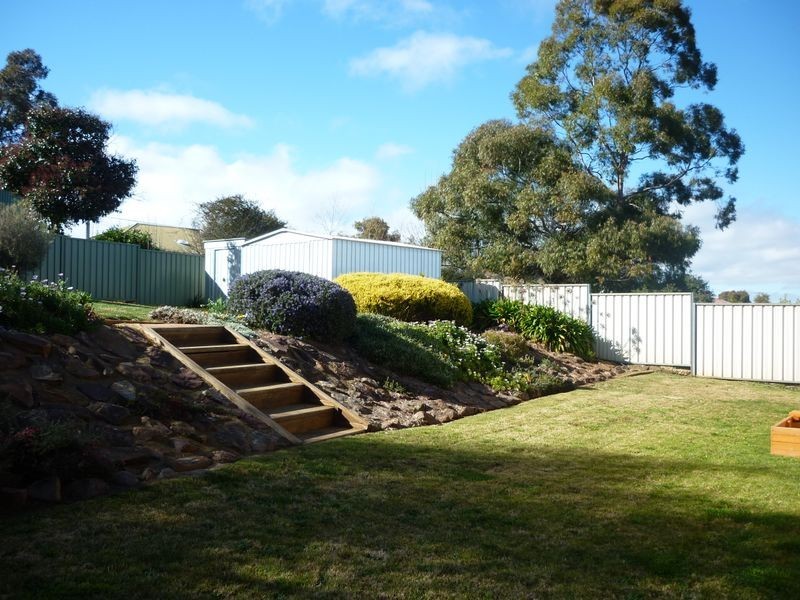 31 McNarry Place, Young NSW 2594
