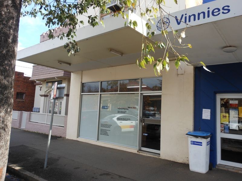 71 Lynch ST, Young NSW 2594