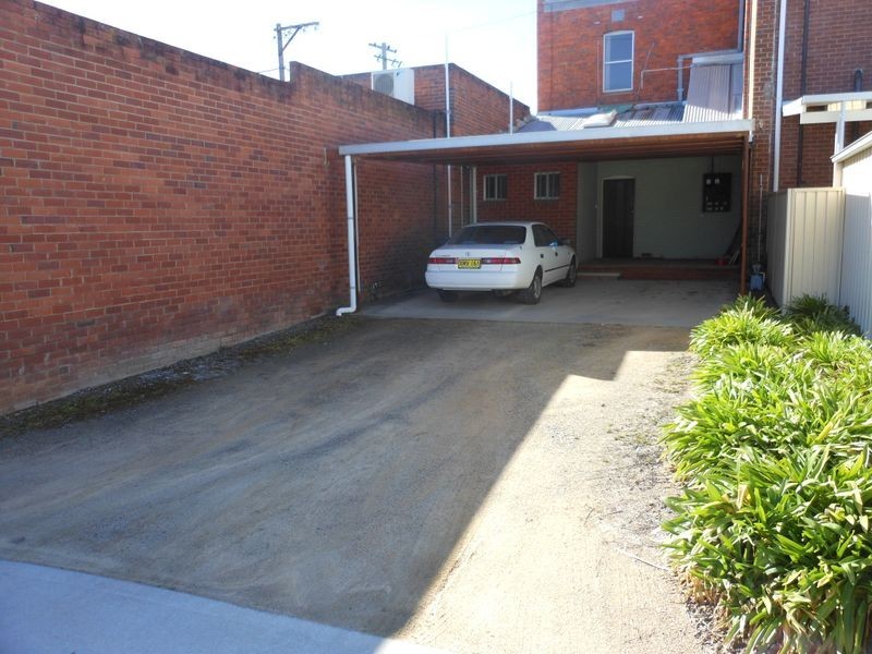 71 Lynch ST, Young NSW 2594