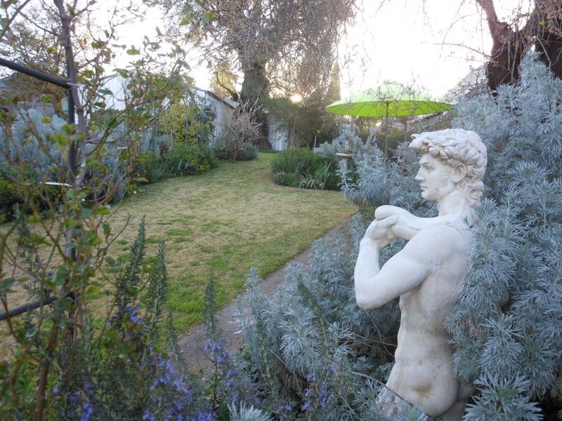 51 Wombat Street, Young NSW 2594