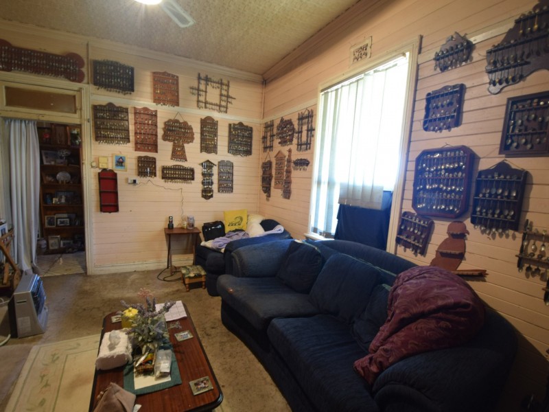 115 Nasmyth Street, Young NSW 2594