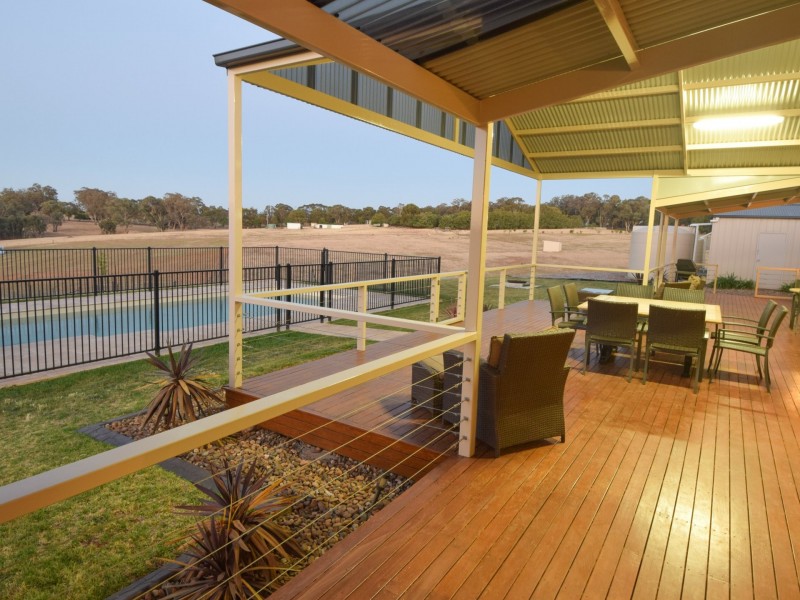 220 Boundary Road, Young NSW 2594