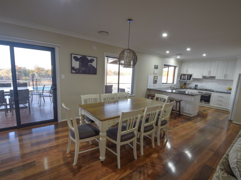 220 Boundary Road, Young NSW 2594