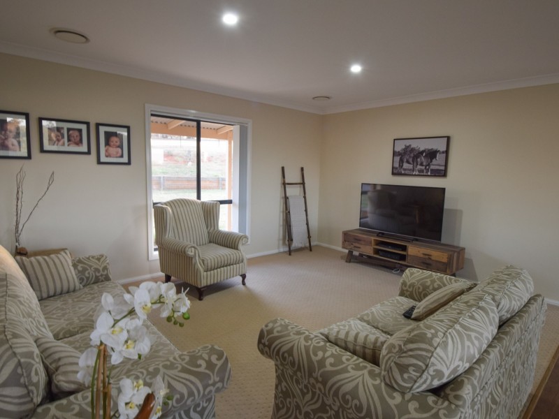 220 Boundary Road, Young NSW 2594
