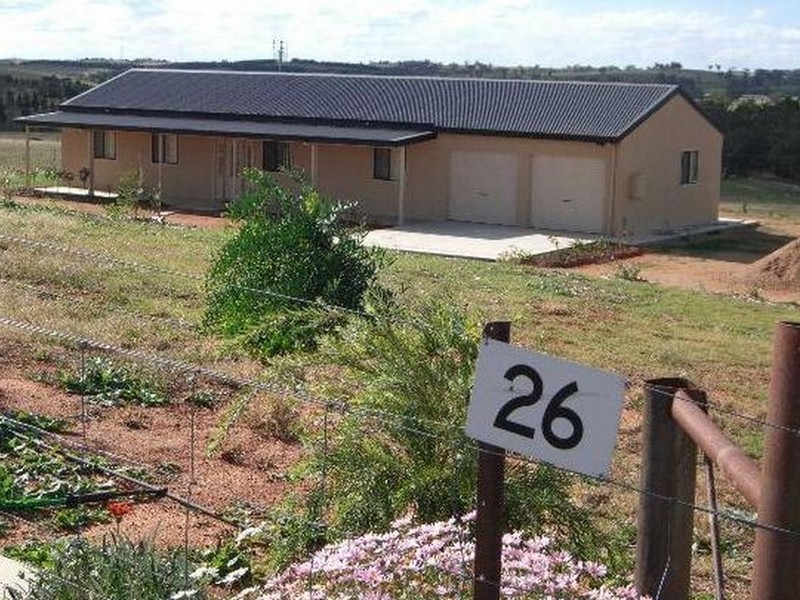 26 Cherry Vale Place, Young NSW 2594