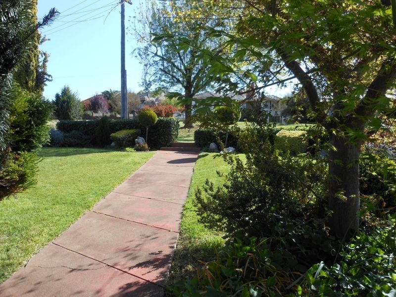 42 Yass St, Young NSW 2594