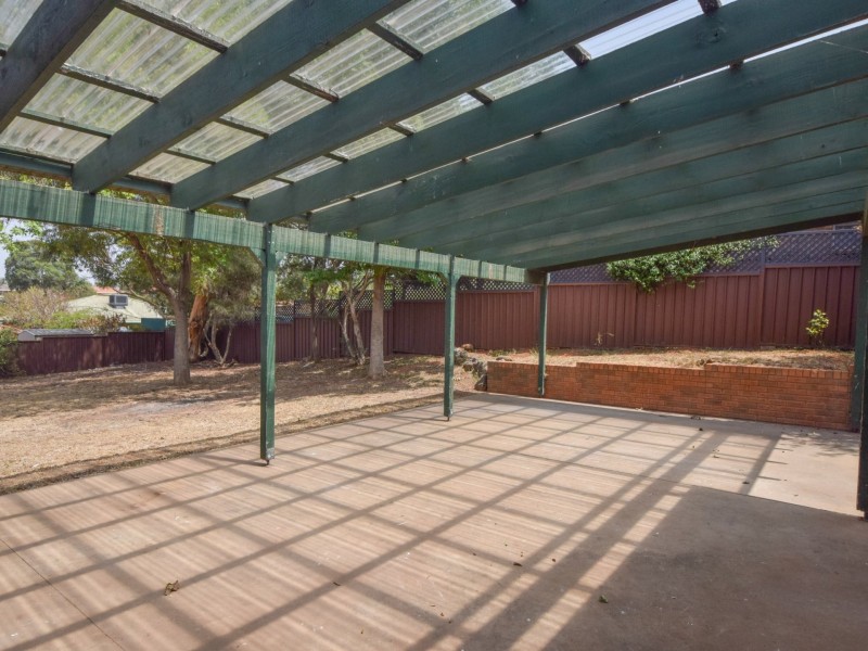 108 Blackett Avenue, Young NSW 2594