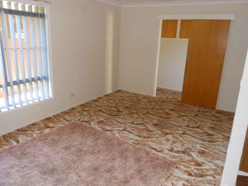 8 William Street, Young NSW 2594
