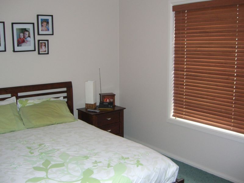 3 Gold Court, Young NSW 2594