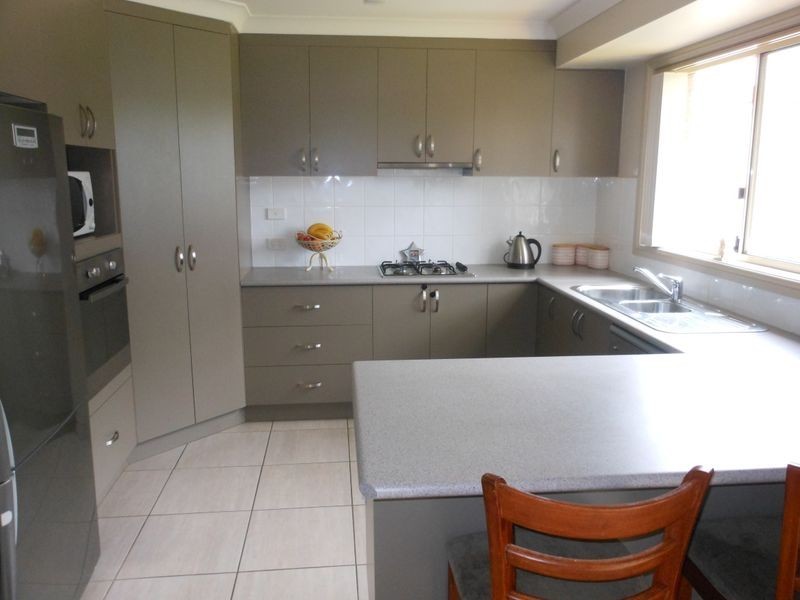 32 Jordan Place, Young NSW 2594