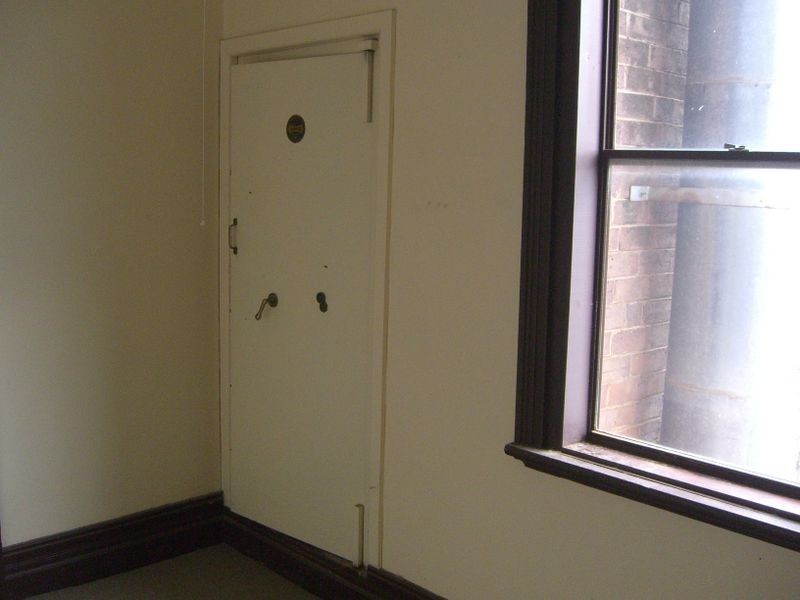 63 Lynch Street, Young NSW 2594