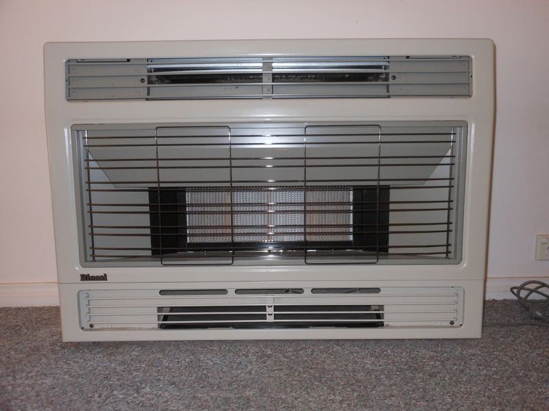 4 Sam Place, Young NSW 2594