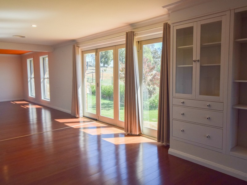 45 Normans Road, Young NSW 2594