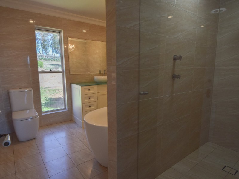 45 Normans Road, Young NSW 2594