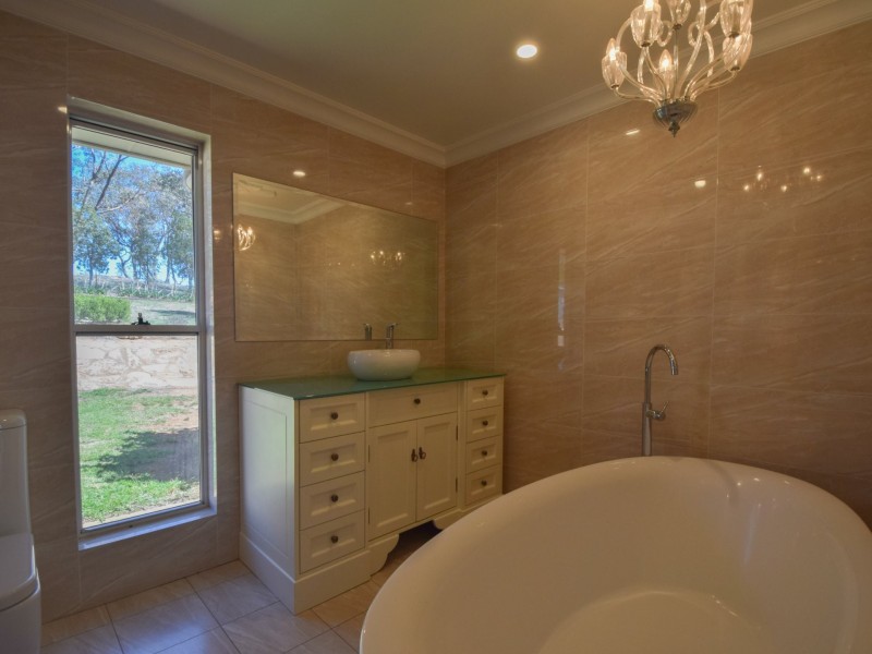 45 Normans Road, Young NSW 2594