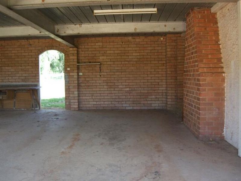 00 Grenfell Road, Young NSW 2594