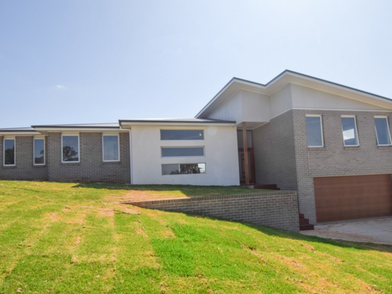 21 Jordan Place, Young NSW 2594