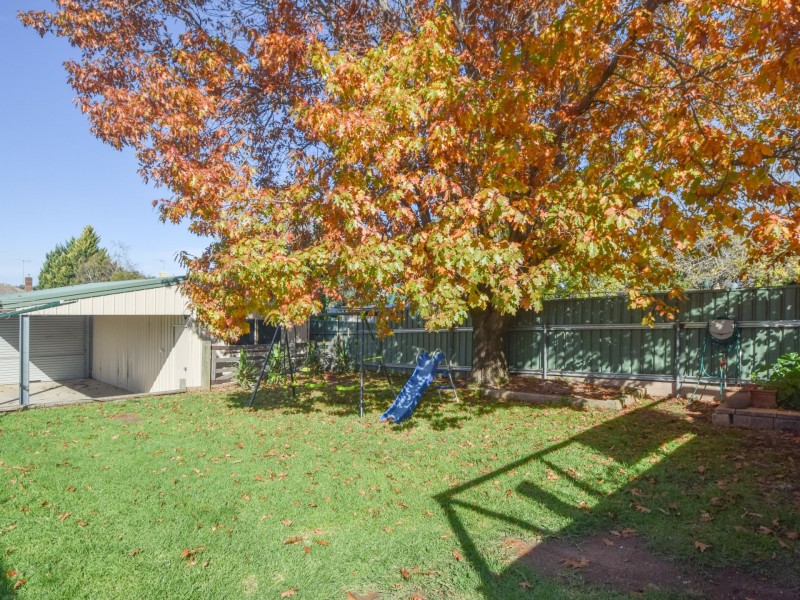 38 Yass Street, Young NSW 2594