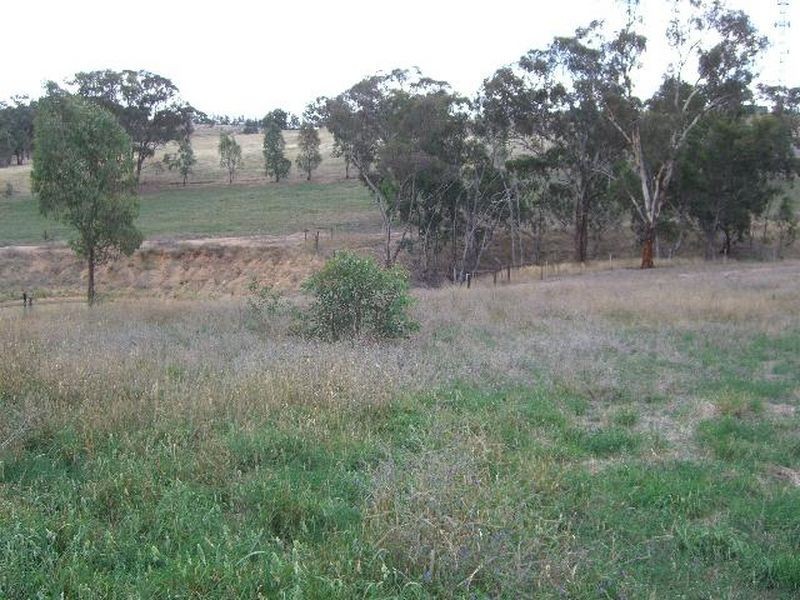 50 Donges Road, Young NSW 2594