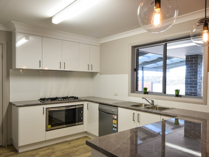 3 Jordan Place, Young NSW 2594