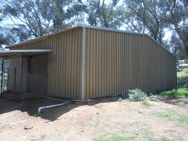 12 Colorado Road, Young NSW 2594