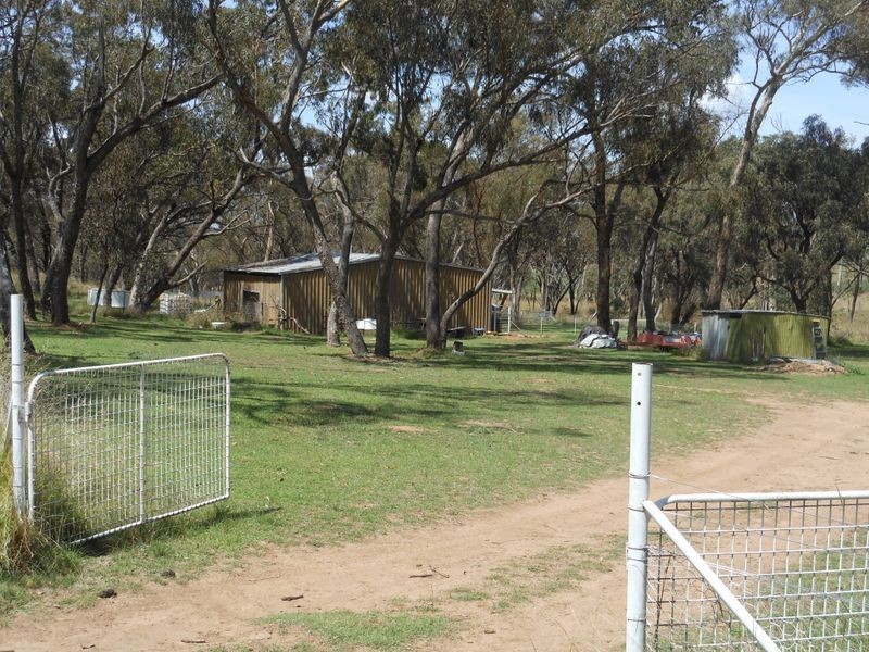 12 Colorado Road, Young NSW 2594