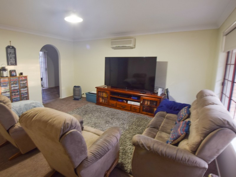 1 to 6/17 Miro Street, Young NSW 2594