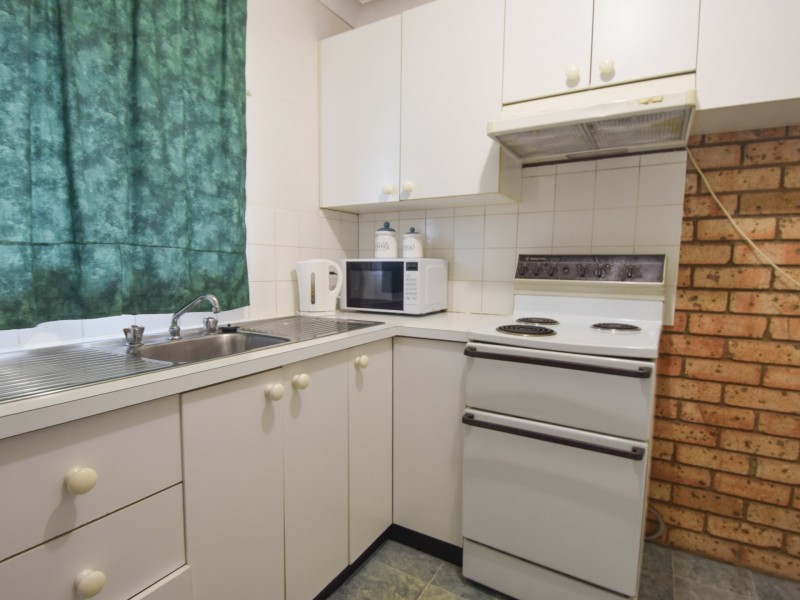 1 to 6/17 Miro Street, Young NSW 2594