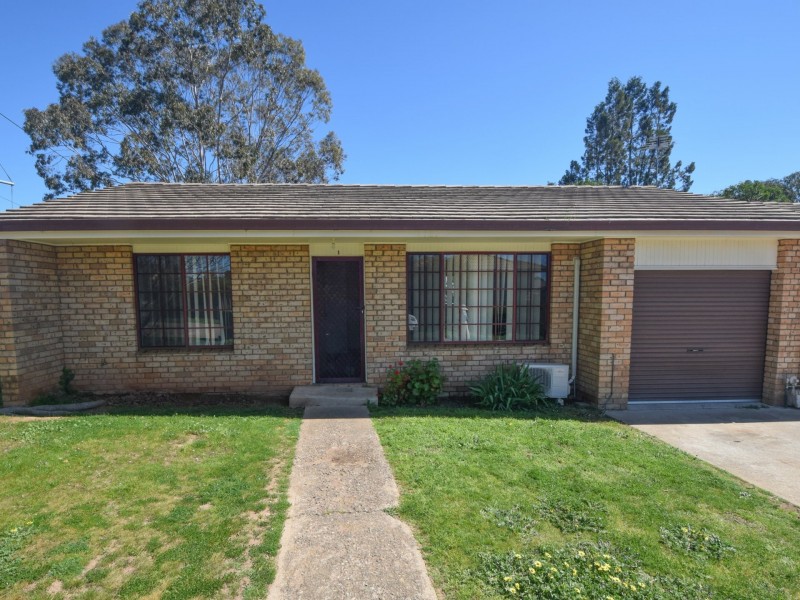 1 to 6/17 Miro Street, Young NSW 2594