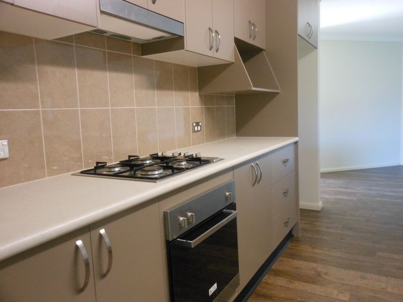 13 Jordon, Young NSW 2594