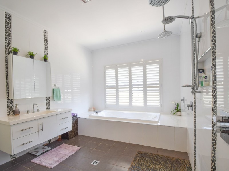 1249 Scenic Road, Young NSW 2594