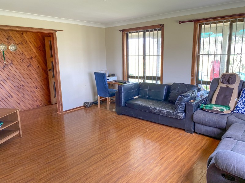 175 Wombat Creek Road, Young NSW 2594