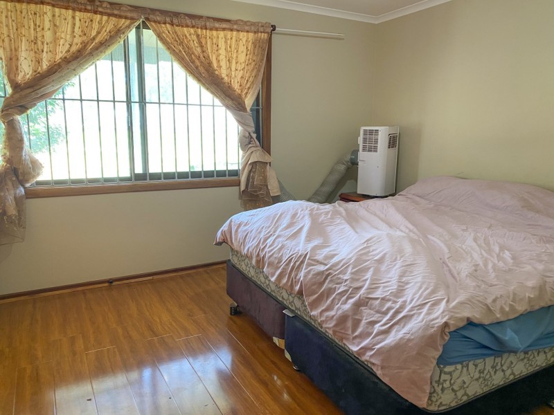 175 Wombat Creek Road, Young NSW 2594