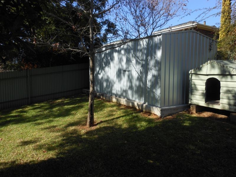 28 Cowper Street, Young NSW 2594