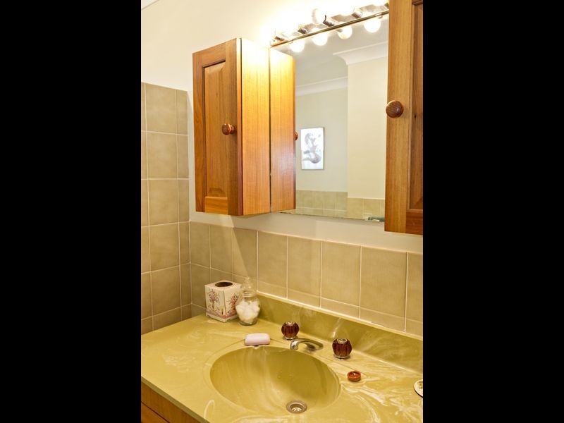 11 Normoyle Cresent, Young NSW 2594