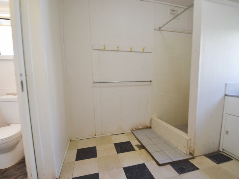 120 William Street, Young NSW 2594