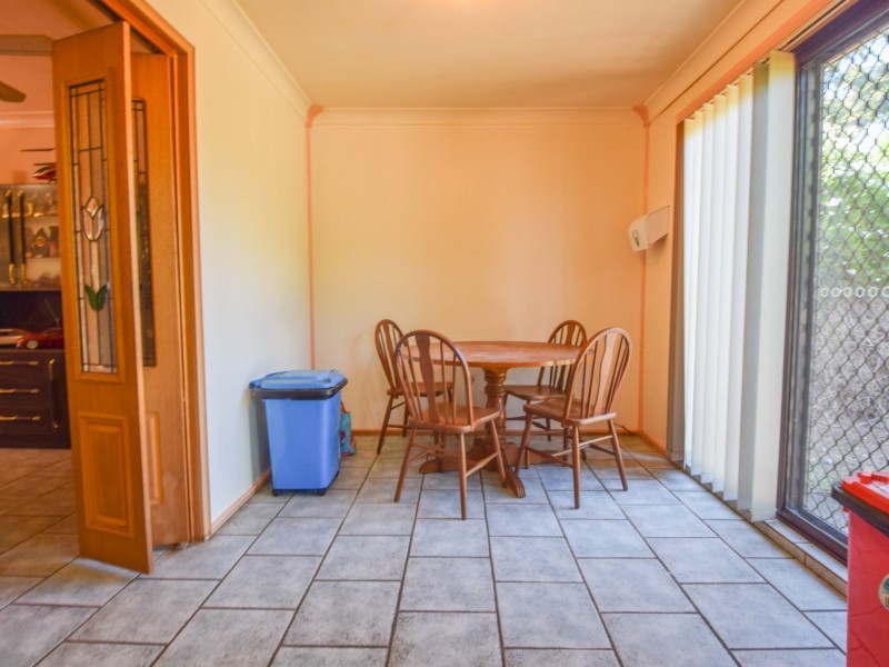 14 Brock Street, Young NSW 2594