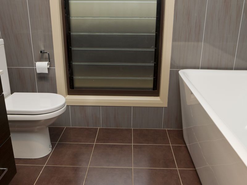 2 Jordan Place, Young NSW 2594