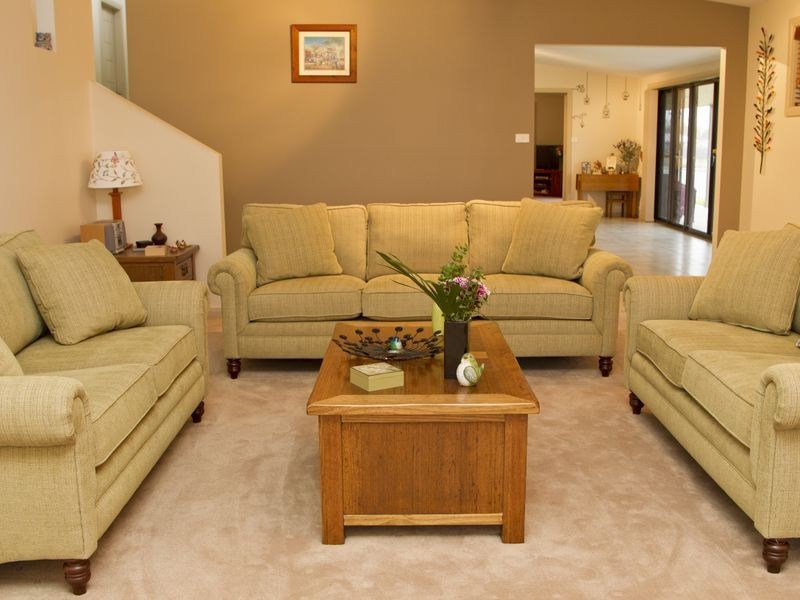2 Jordan Place, Young NSW 2594