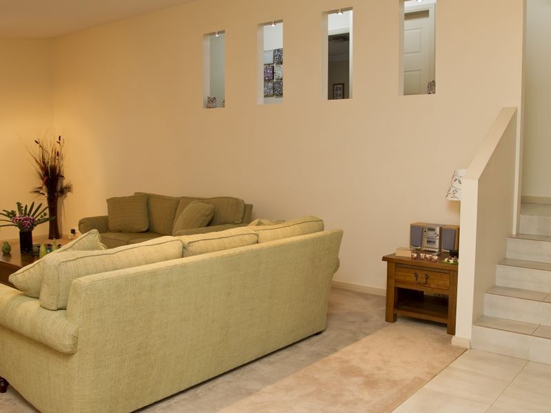 2 Jordan Place, Young NSW 2594